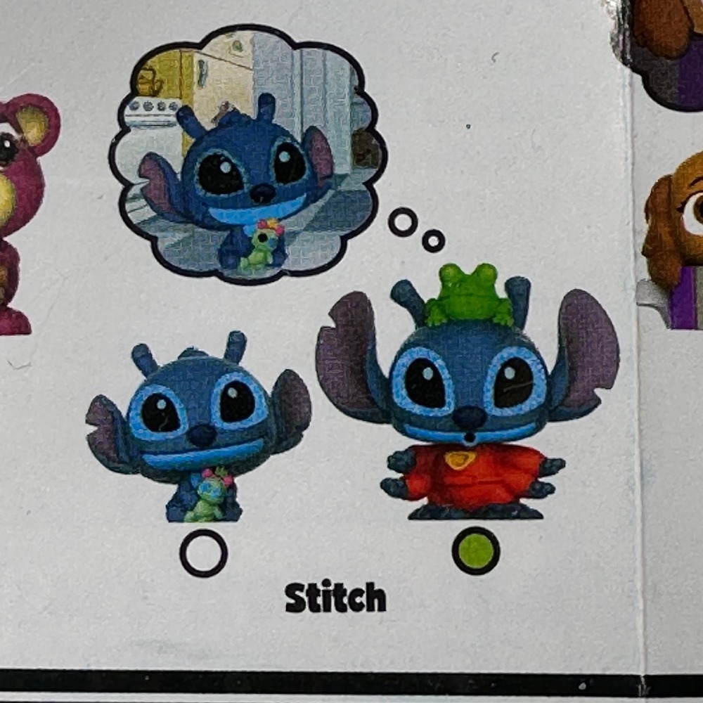 Disney Doorables STITCH REMEMBER WHEN Lilo & Stitch Set of 2 with Photo and Book - Picture 5 of 5